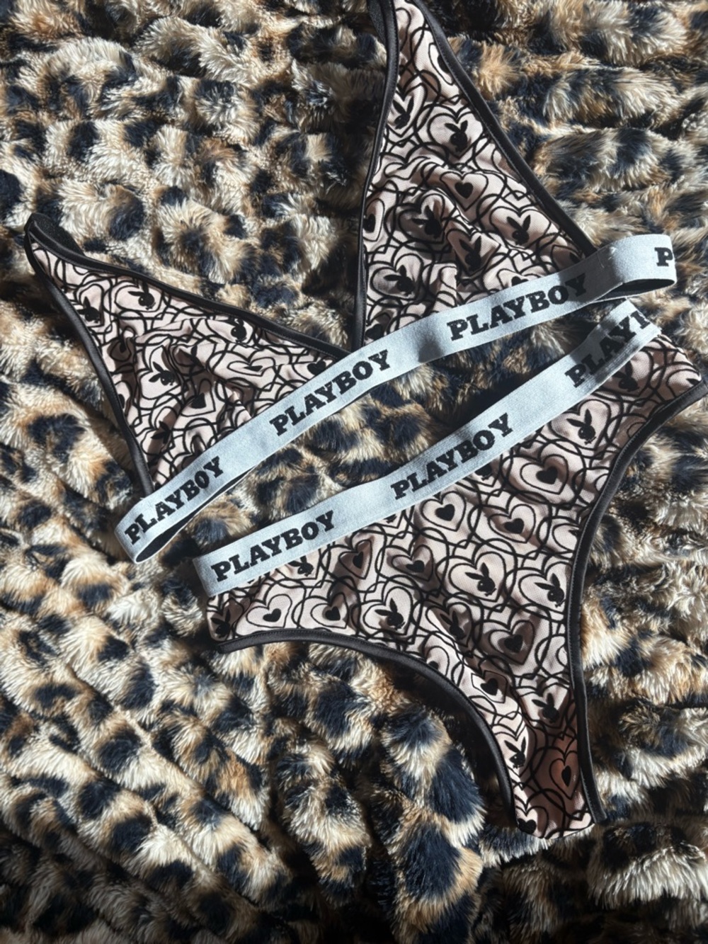 Playboy Women's Heart Print Bralette & Thong Set in Nude/Black crushed velvet - Picture 8 of 9